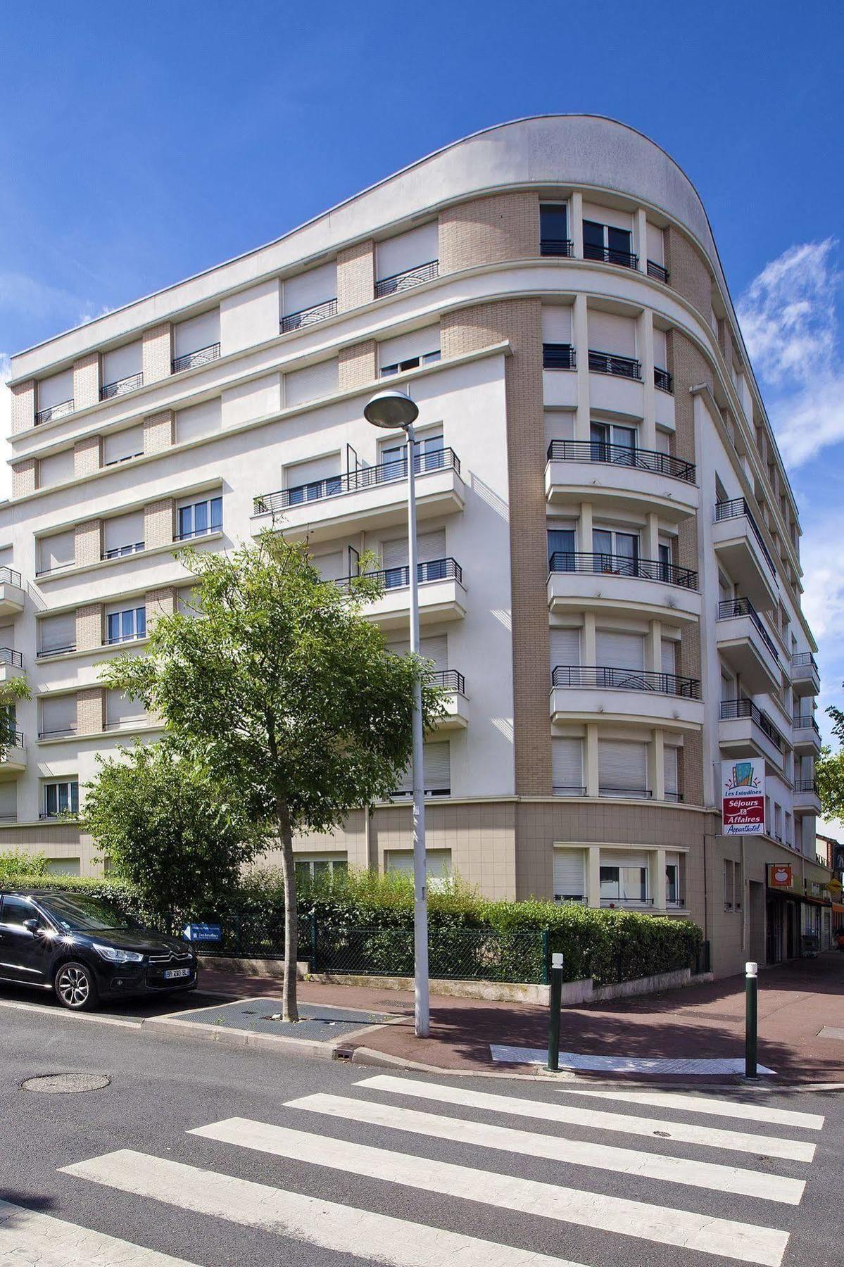 Sejours & Affaires Paris-Nanterre Aparthotel Exterior photo